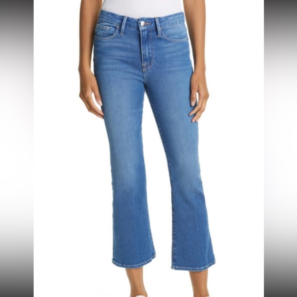 Frame Le Crop Mini Boot in Cromwell